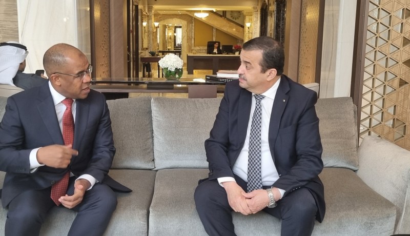 عرقاب يتباحث فرص الشراكة والاستثمار في مجال الطاقة مع مصر وليبيا