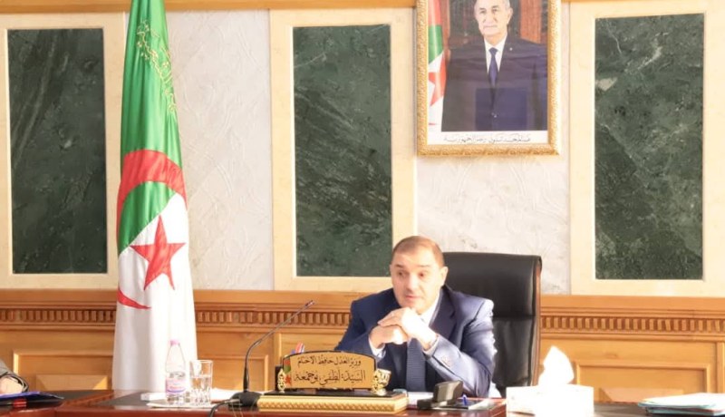 وزير العدل ينصّب أعضاء اللجنة الوطنية للقانون الدولي الإنساني