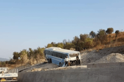 البويرة.. جريحان في انحراف حافلة لنقل المسافرين بتيكجدة