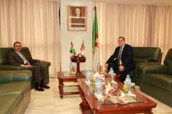 وزير الاتصال يبحث مع السفير الأردني تعزيز التعاون في المجال الإعلامي