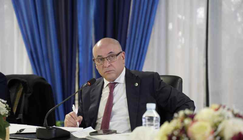 زيتوني يوضح حول منع الدروس الخصوصية