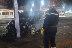 سيدي بلعباس.. وفاة شخص في انحراف سيارة واصطدامها بعمود كهربائي لسكة التراموي