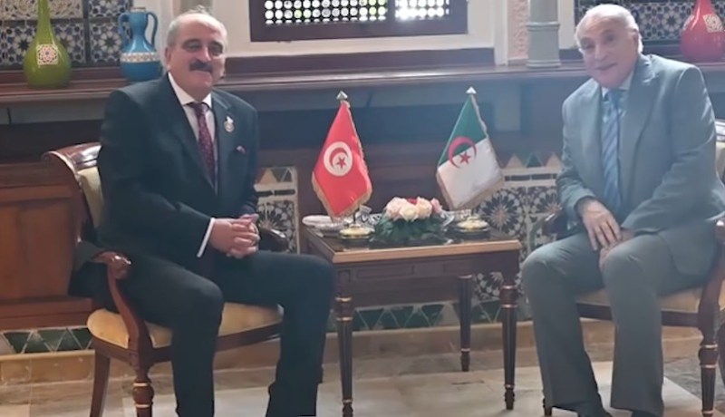 عطاف يتباحث مع نظيره التونسي