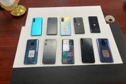 تشديد العقوبة لعون جمركي إختلس 24 هاتف نقال بالمطار