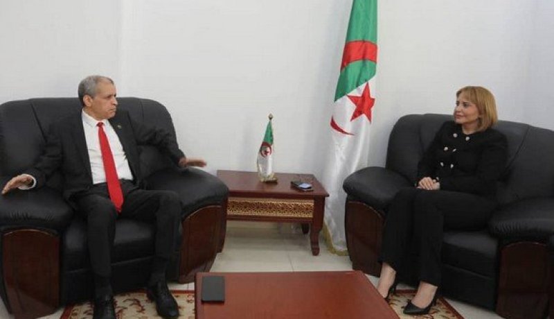 حملاوي تبحث مع رئيس مؤسسة “صناعة الغد” تعزيز التعاون