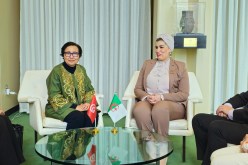 وزيرة التضامن تتحادث مع نظيرتها التونسية