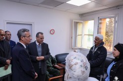 وزير الثقافة يطمئن على الحالة الصحية للفنان القدير حمزة فغولي