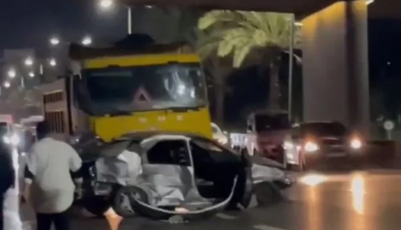 العاصمة.. 5 جرحى في إصطدام شاحنة ذات مقطورة بـ 9 سيارات