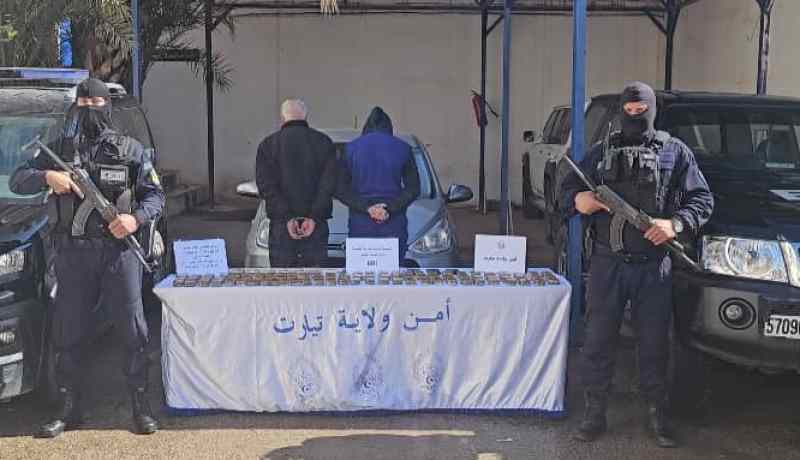 تيارت ..توقيف شخصين وضبط أكثر من 9 كلغ من الكيف 