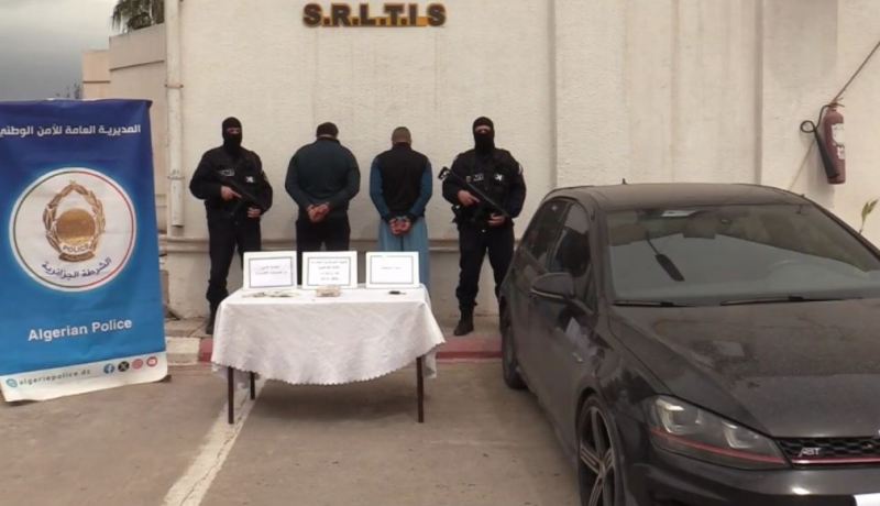 عنابة.. توقيف شخصين وحجز أزيد من 1 كلغ كوكايين 