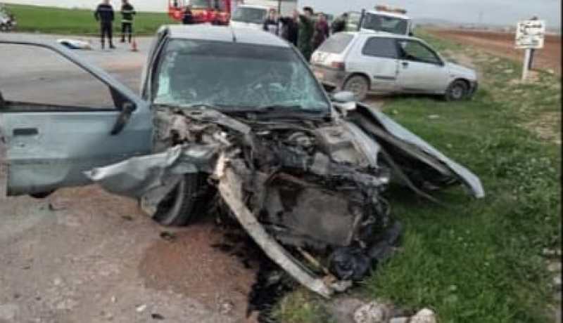 سطيف.. قتيلان و3 جرحى في اصطدام بين 3سيارات