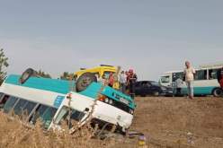 حصيلة أولية.. 12 جريحا في انقلاب حافلة لنقل المسافرين بعين الدفلى