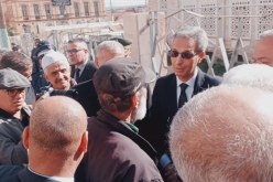 وزير الثقافة والفنون ينقل تعازي رئيس الجمهورية إلى عائلة المرحوم حمزة فيغولي بتيارت