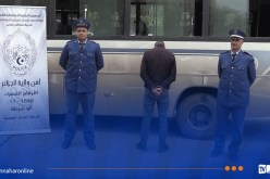 بعد رواج فيديو .. شرطة العاصمة توقف سائق حافلة عرض حياة الغير للخطر