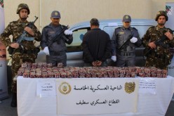 جمارك.. حجز أكثر من 31 ألف قرص مهلوس وتوقيف 5 أشخاص بسطيف