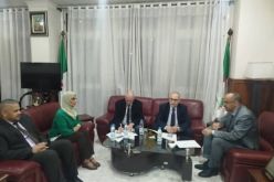 تنصيب البروفيسور عمار حياهم مديرًا لجامعة الجزائر 1