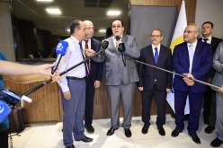 وزير الاتصال يحذر من مغبة الوقوع في الأخبار المغلوطة التي تغذيها الإشاعات
