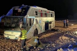 بشار.. 7 جرحى في انحراف حافلة لنقل المسافرين