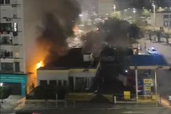 العاصمة.. إخماد حريق محل بيع زيوت السيارات