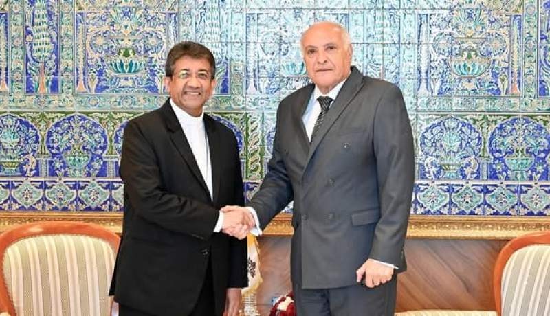 وزير الخارجية يستقبل سفير الفاتيكان