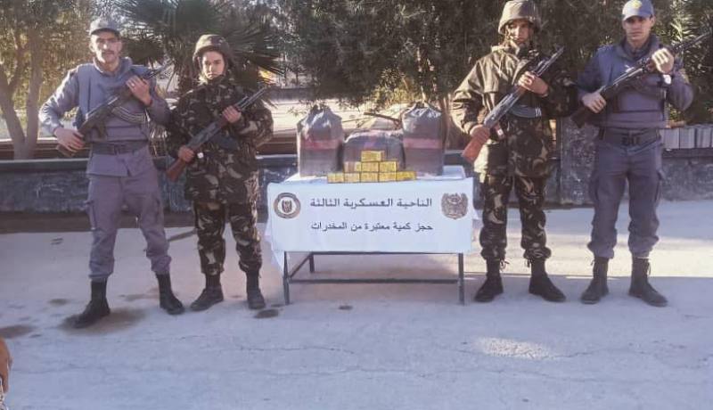 بشار.. إحباط محاولة تهريب أكثر من 100 كلغ كيف معالج