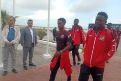بالصور.. بعثة منتخب غامبيا تحل بعنابة تحسبا لمواجهة محليي الخضر