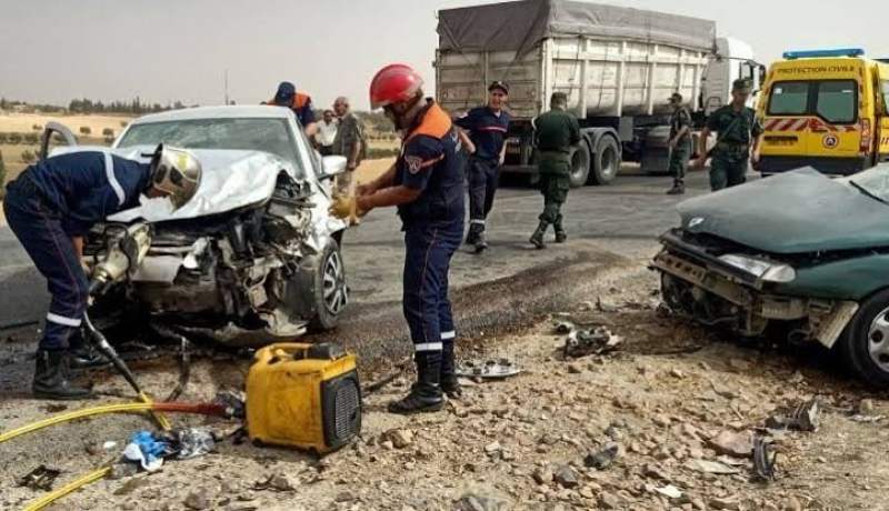 عين الدفلى.. 4 جرحى في اصطدام بين سيارتين بالعبادية