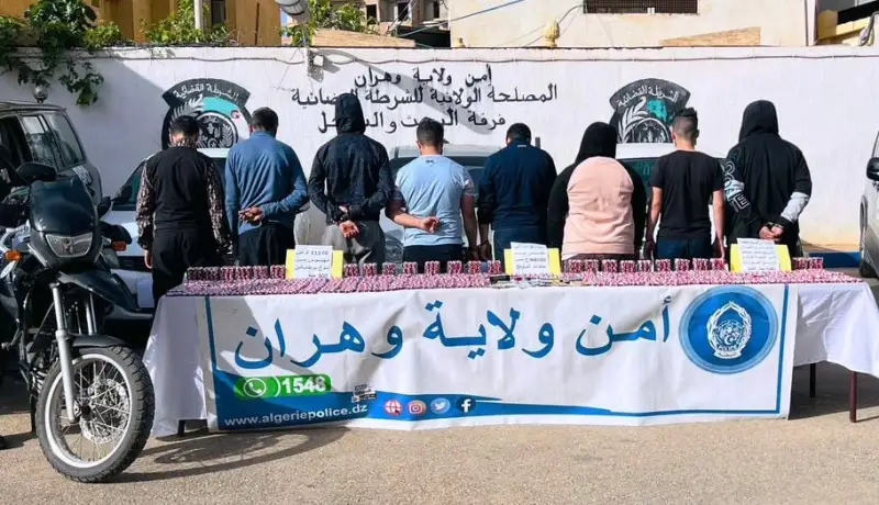 وهران: الإيقاع بشبكة تتاجر بالمهلوسات وحجز 11 ألف قرص صاروخ