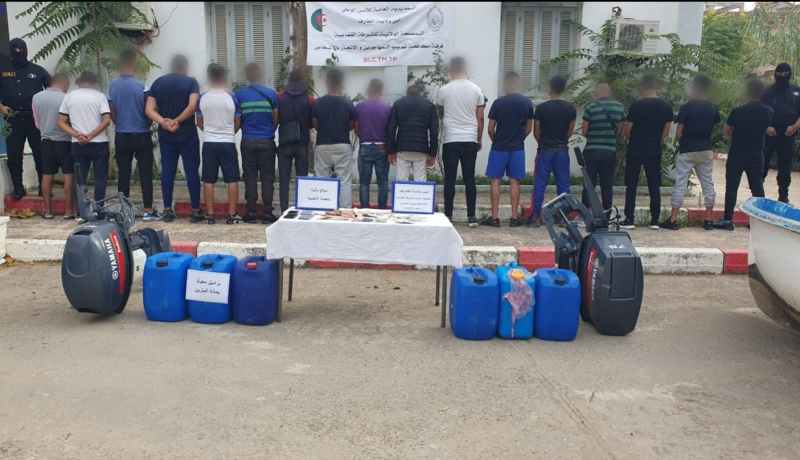 إحباط محاولة “حرقة” لـ 22 شخصا بالطارف