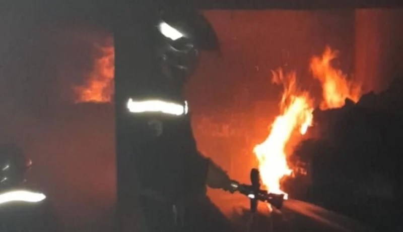 نشوب حريقين في شقتين منفصلتين بعين وسارة والجلفة