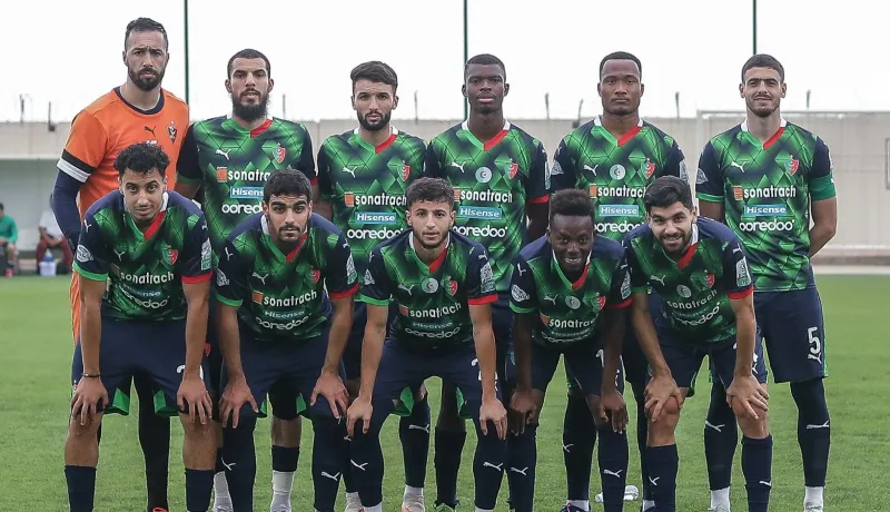 بالصور.. مولودية الجزائر تفوز وديا بخماسية على حساب نجم القليعة