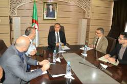 وزير الرياضة يراهن على الكفاءات الجزائرية للنهوض بكرة اليد