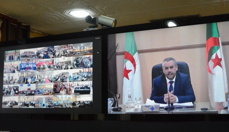 بكالوريا 2025.. وزير التربية يسدي توجيهات هامة لرؤساء مراكز إجراء الامتحان