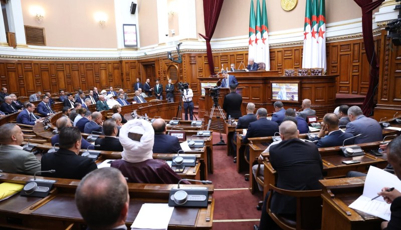مجلس الأمة يصادق على قانون تسوية الميزانية لسنة 2022