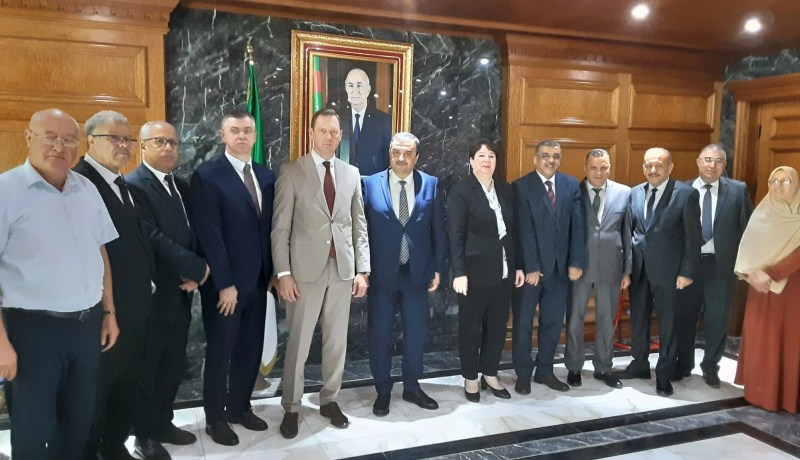 عرقاب يبجث مع رئيس شركة “جيوتاك” الروسية التعاون في الاستكشاف المنجمي والنفطي