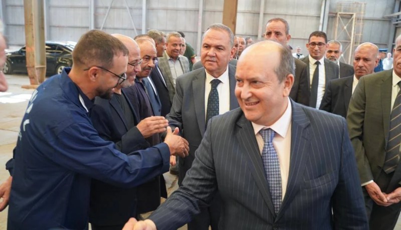 وزير الصناعة يعاين وحدة تيارت التابعة لمصنع ENTPL