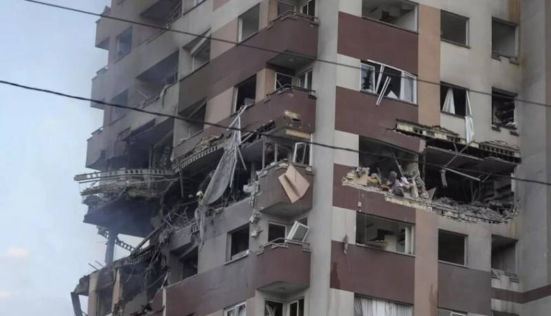 إسرائيل تقصف مستشفى للأطفال في طهران
