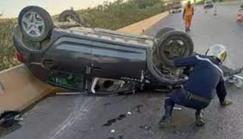 المسيلة.. 4 جرحى في انحراف وانقلاب سيارة بالهامل