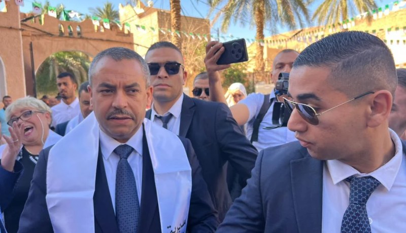 وزير التربية يعطي إشارة انطلاق امتحانات شهادة التعليم المتوسط