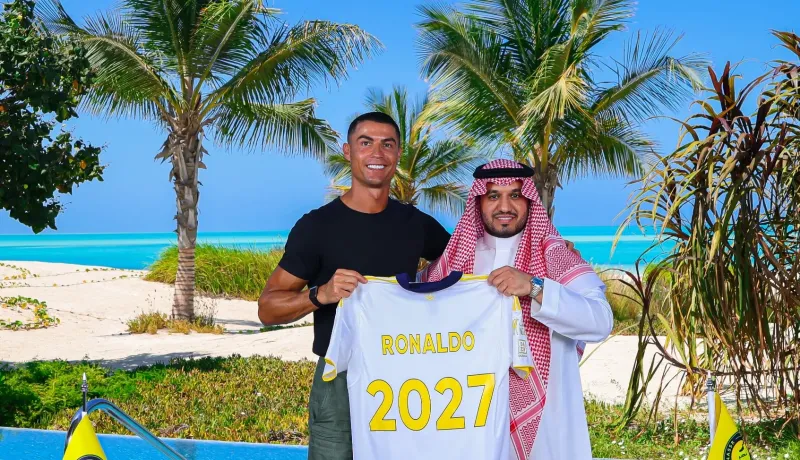 النصر السعودي يعلن رسميًا تجديد عقد كريستيانو رونالدو حتى 2027