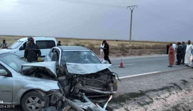 سعيدة.. قتيل و3 جرحى في حادث اصطدام بين سيارتين