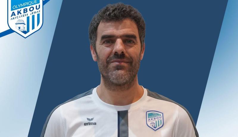 أوزاني: “رفعنا رصيدنا بالفوز على البيض ونستهدف النقاط الثلاثة ضد بلوزداد”