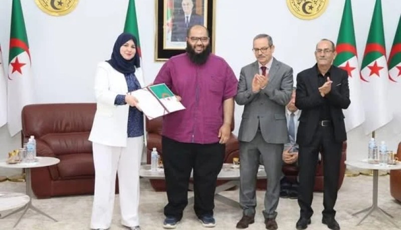 الوكالة الوطنية لترقية الاستثمار تمنح عقود الامتياز لـ 5 شركات بولاية ورقلة