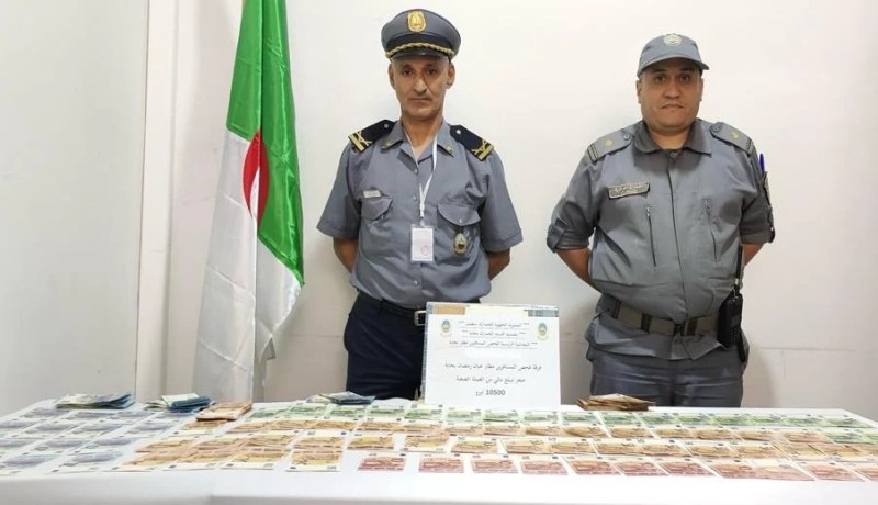 جمارك..حجز أكثر من 10 آلاف أورو عند مسافرة متجهة إلى باريس