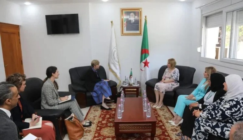 حملاوي تستقبل السفيرة الأمريكية بالجزائر..وهذا ما دار بينهما