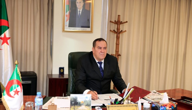 وزير الإتصال يدعو لبناء جبهة إعلامية موحّدة للدفاع عن الجزائر