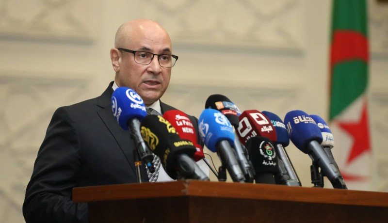 زيتوني يفتتح أشغال يوم إعلامي حول السِجل العمومي للمستفيدين الحقيقيين