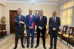 زروقي يستقبل سفير  إيطاليا لدى الجزائر