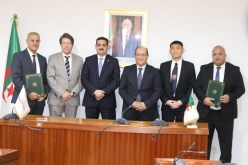 توقيع بروتوكول شراكة لإنتاج قطع غيار خاصة بمركبات وشاحنات FAW