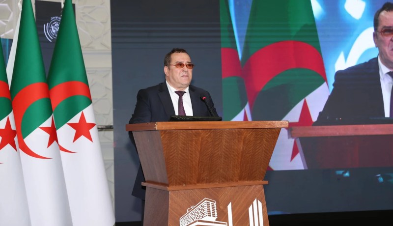 وزير الاتصال يشرف على اختتام ملتقى “الضاد في وسائل الإعلام”